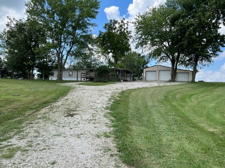40 Acres Horseshoe Ave. Bevier, MO