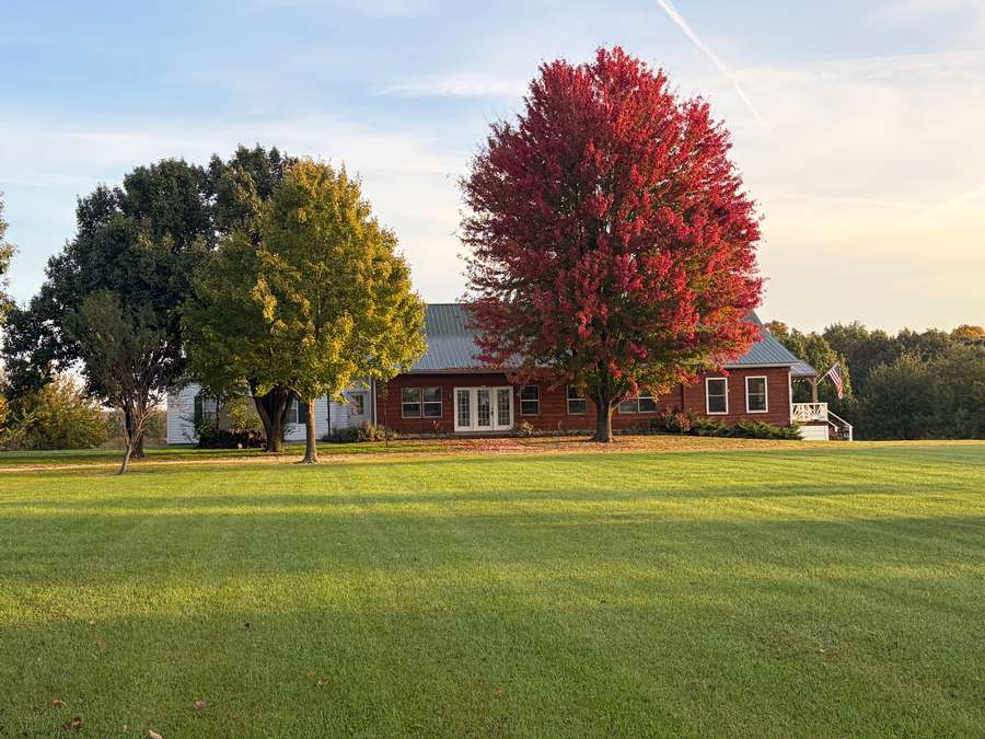 The Salt River Lodge- A Premier Country Retreat in Northeast Missouri
